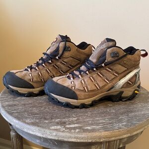 Merrell Men's Brown and Black Waterproof Hiking Boots Size 10